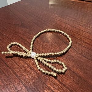Gold Beaded Bracelet with Pearl Accent